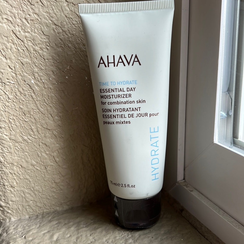 Ahava Essential Day Moisturizer